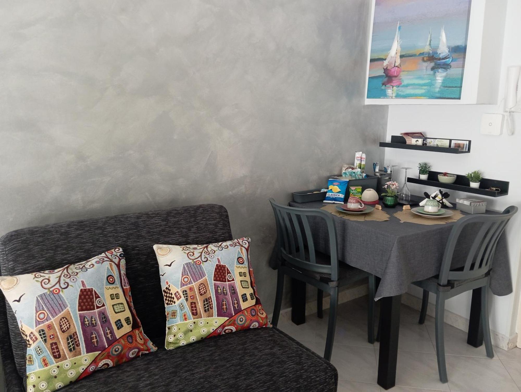Casa Melo Acomodação com café da manhã Ciampino Exterior foto